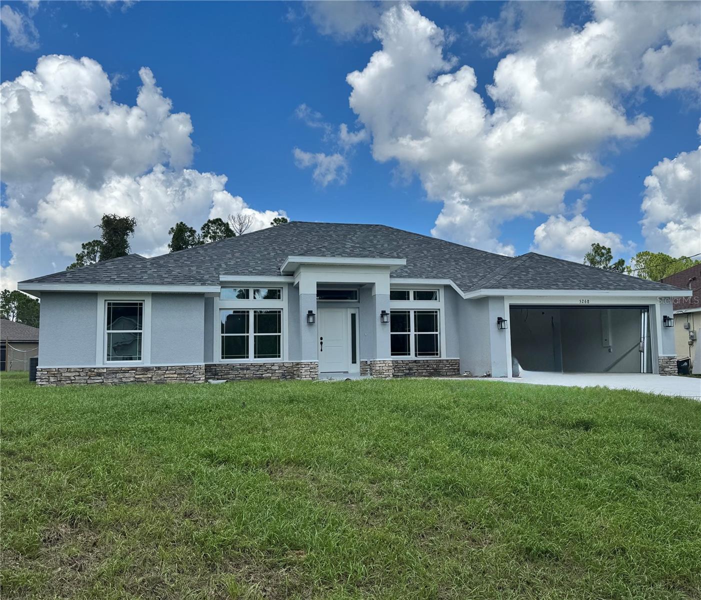 5268 Deckard Ave. Property Photo 1