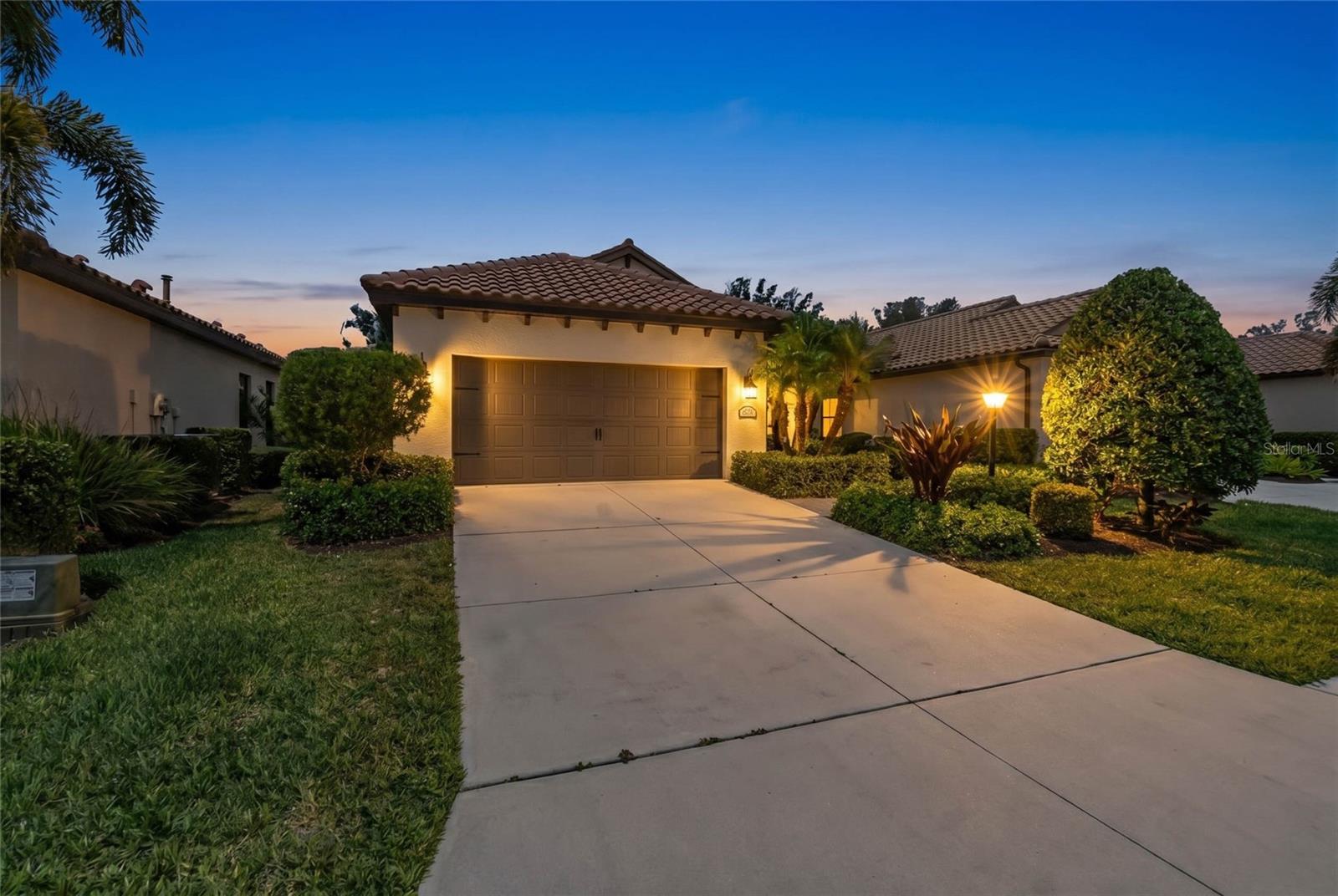 4226 Midnight Blue Run Property Photo 1