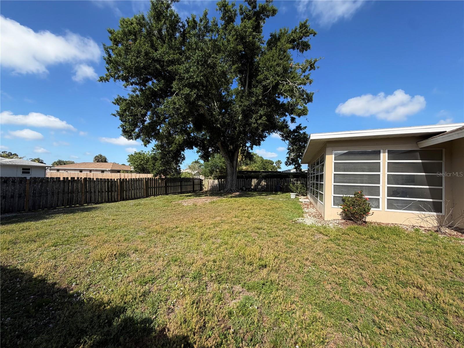 4892 Greencroft Rd Property Photo 32