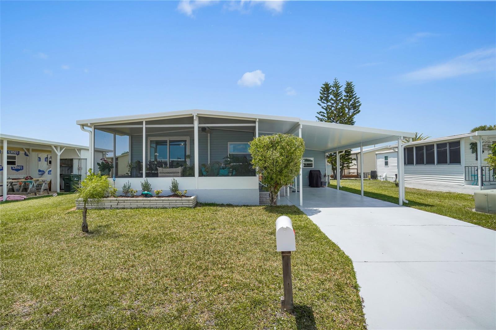 512 Imperial Dr Property Photo 1