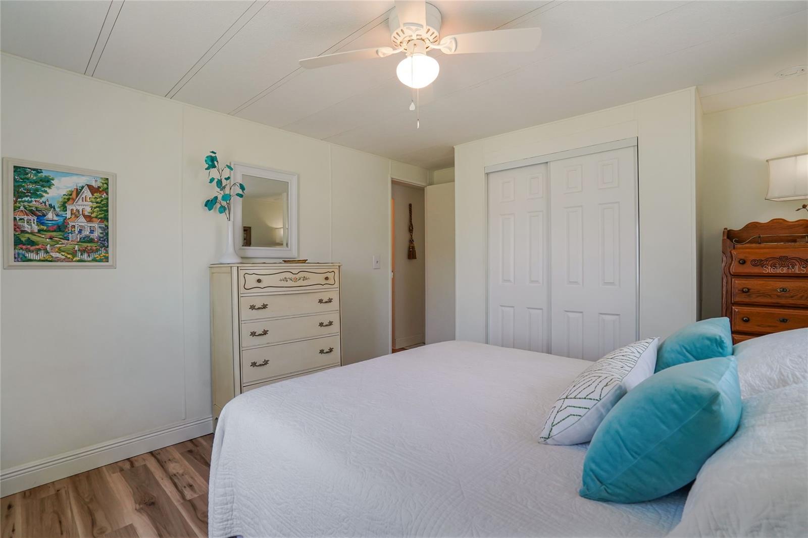 512 Imperial Dr Property Photo 16