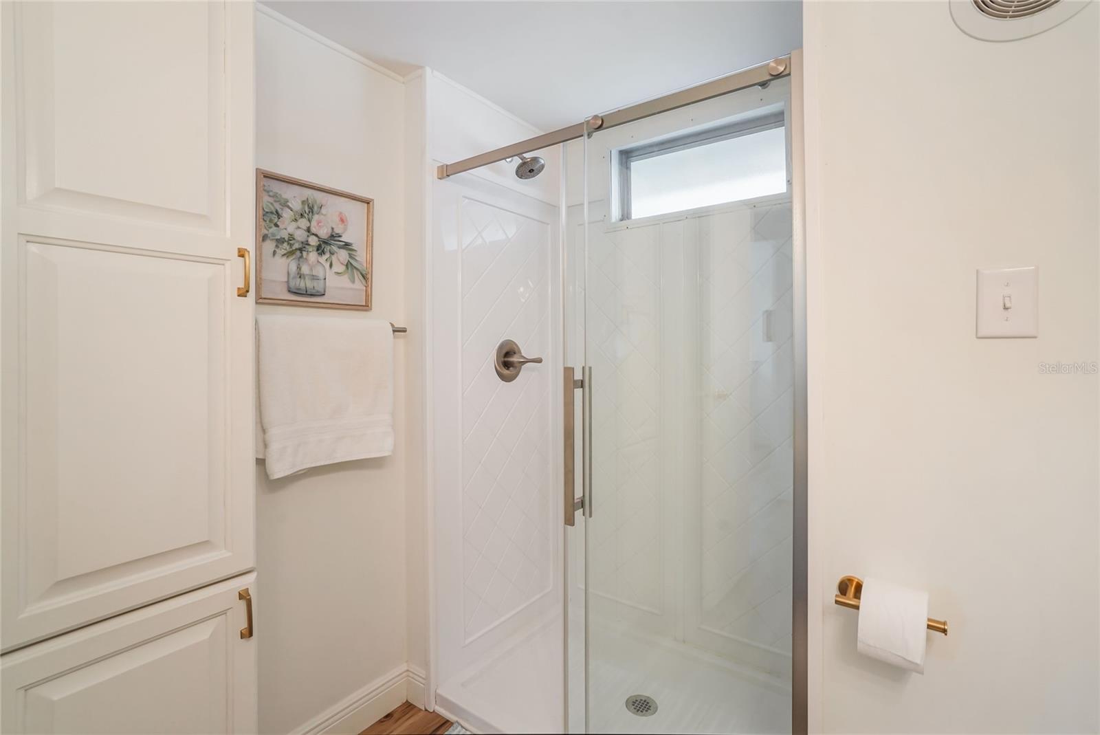 512 Imperial Dr Property Photo 19