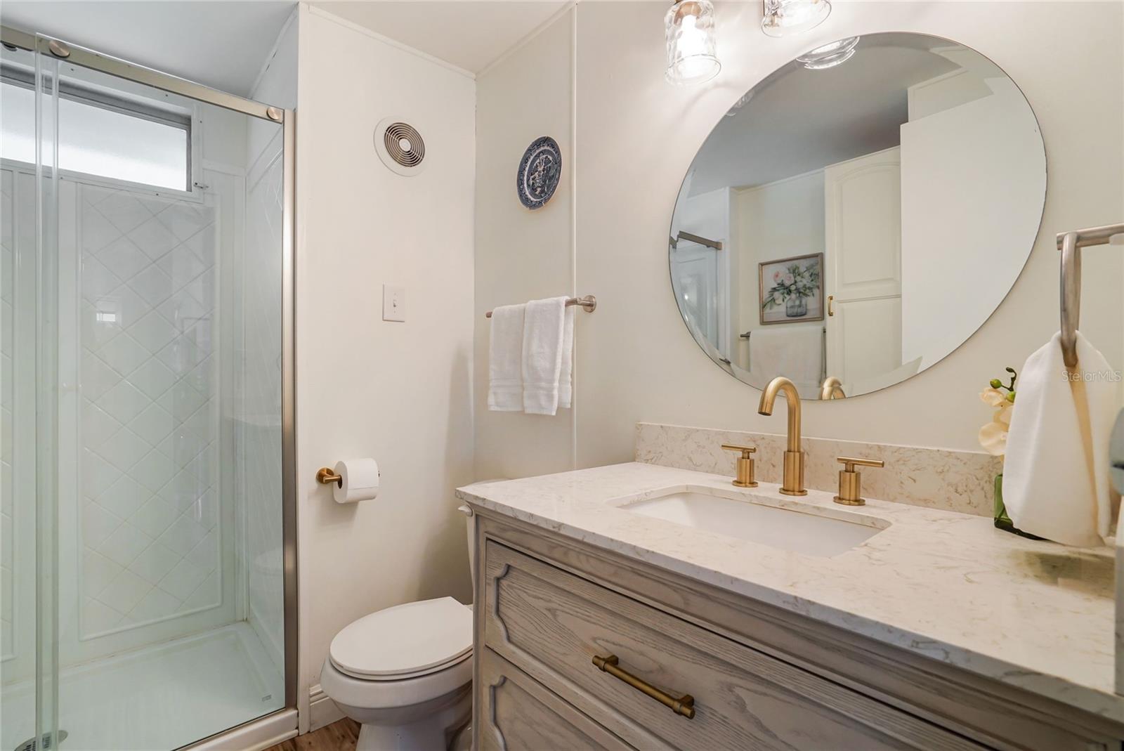 512 Imperial Dr Property Photo 20