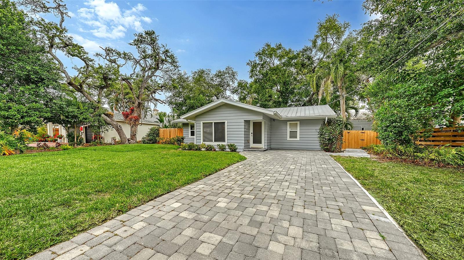 1773 Harmony Ln Property Photo 1