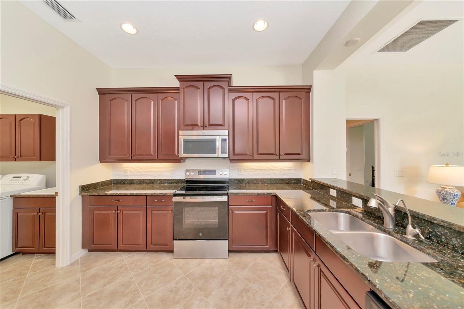 13412 22nd Ct E Property Photo 14