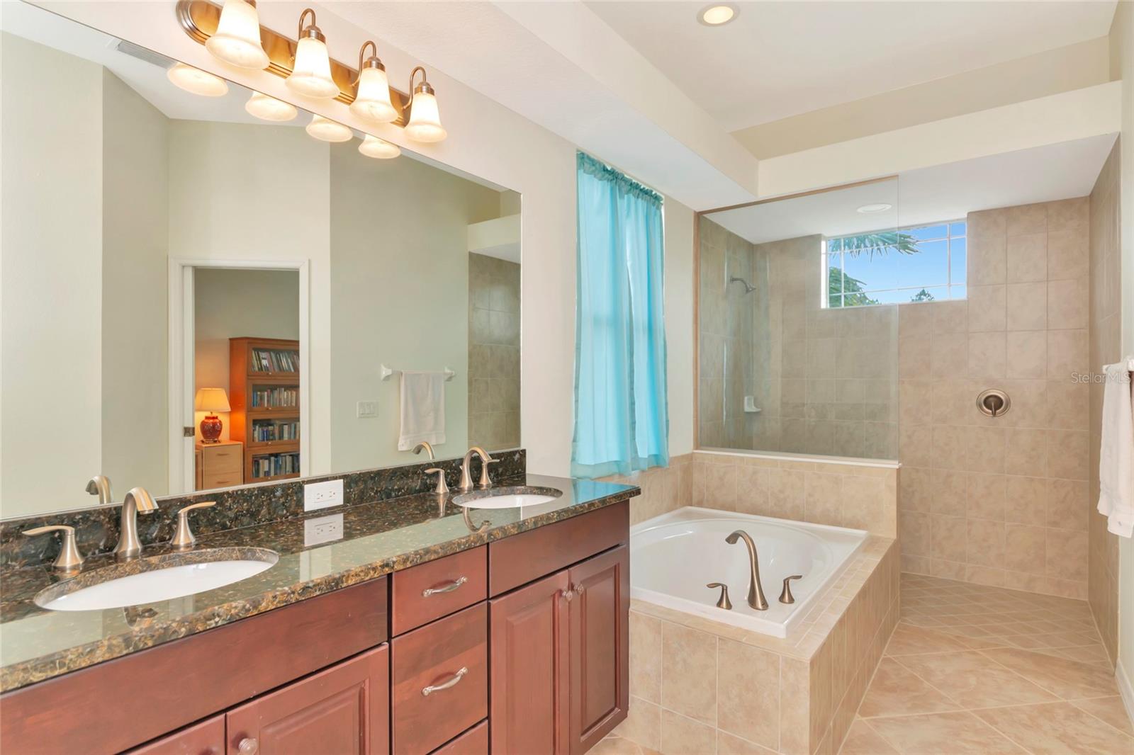 13412 22nd Ct E Property Photo 31