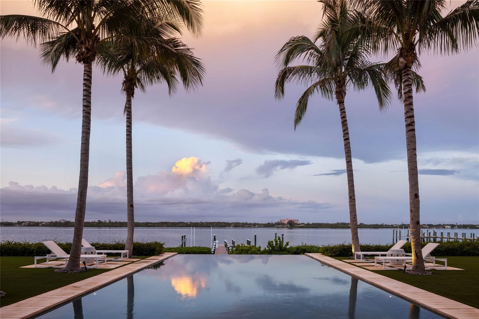 8501 Midnight Pass Rd Property Photo 49