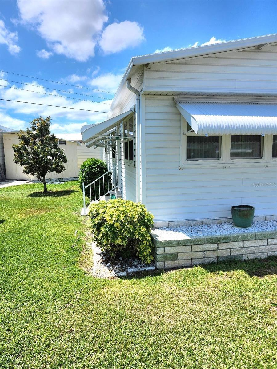6512 Texas St Property Photo 4