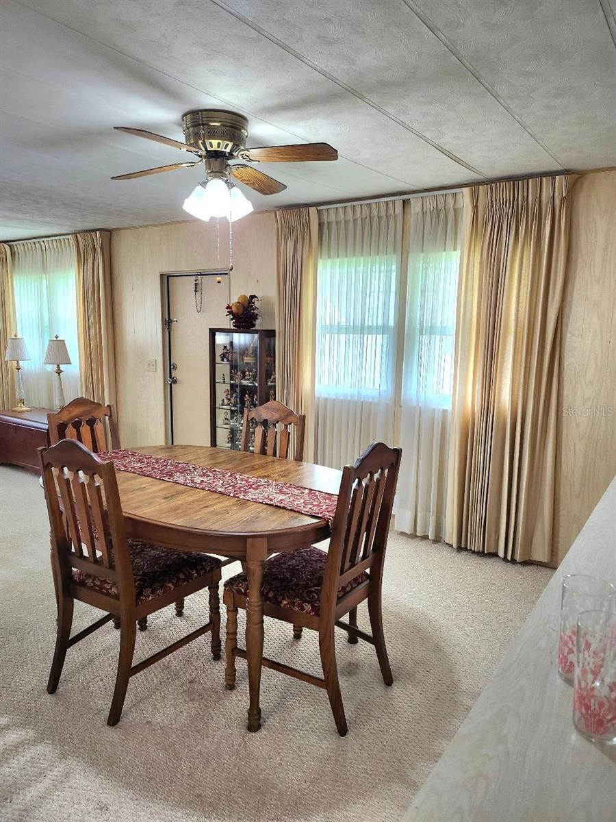 6512 Texas St Property Photo 13
