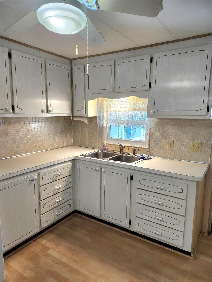 6512 Texas St Property Photo 20