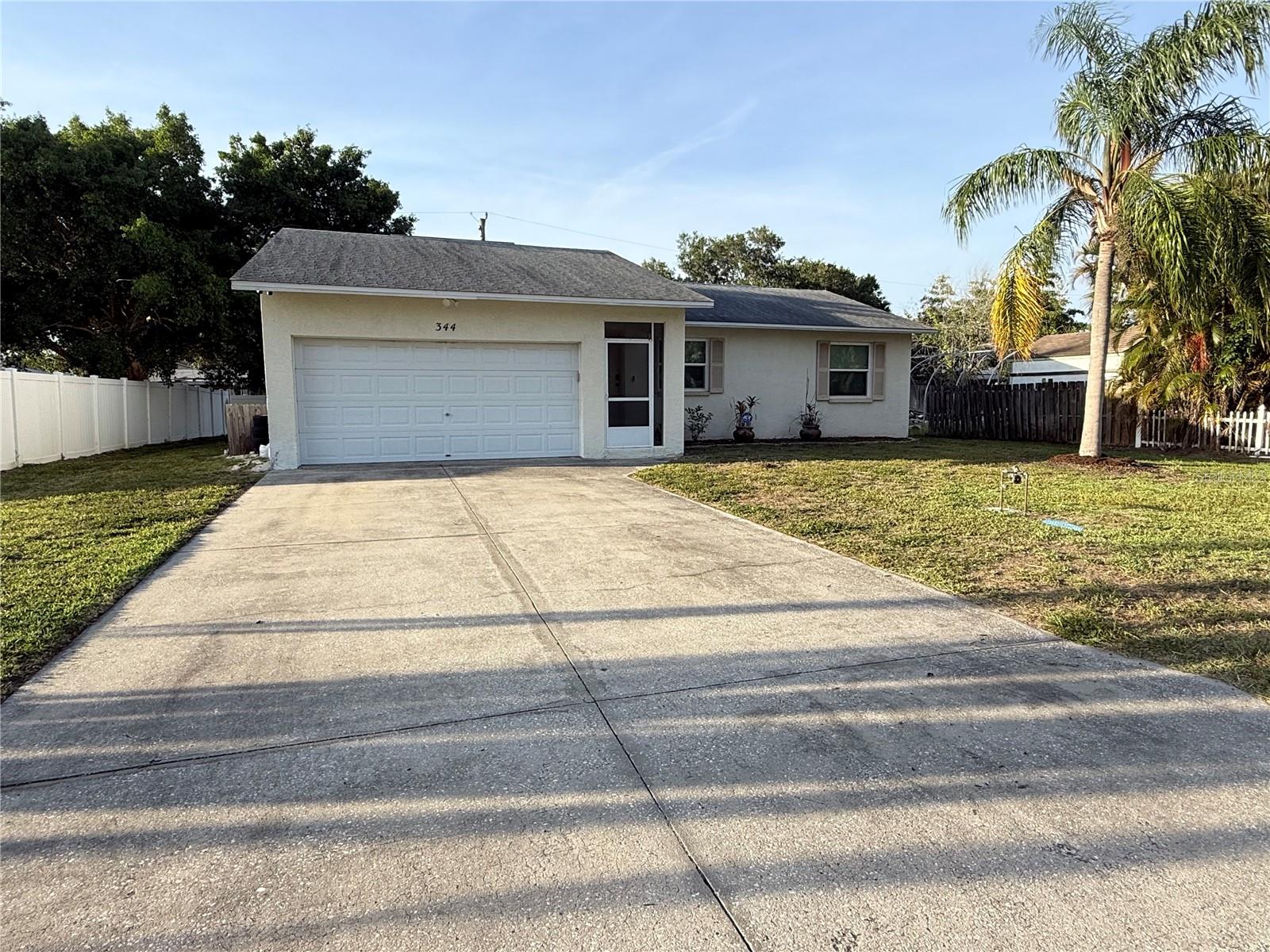 344 49th St W Property Photo 1