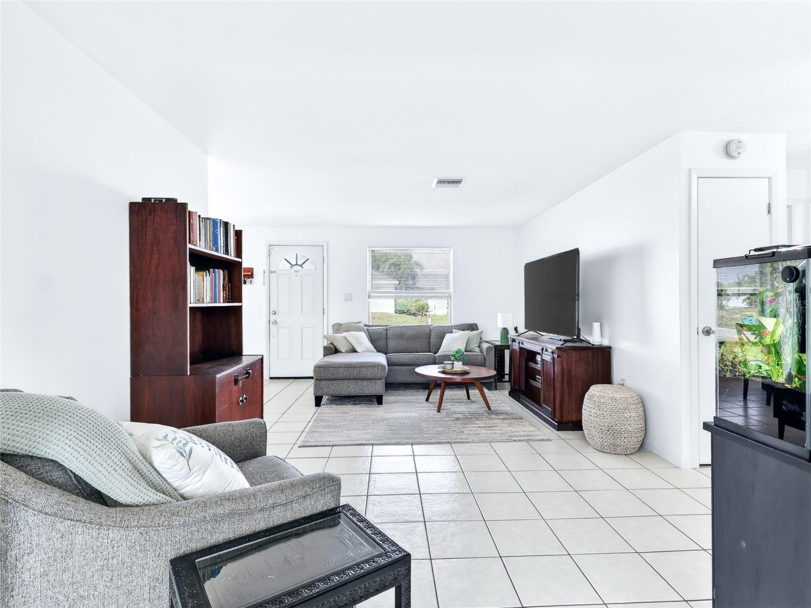 258 Reading St Nw Property Photo 7