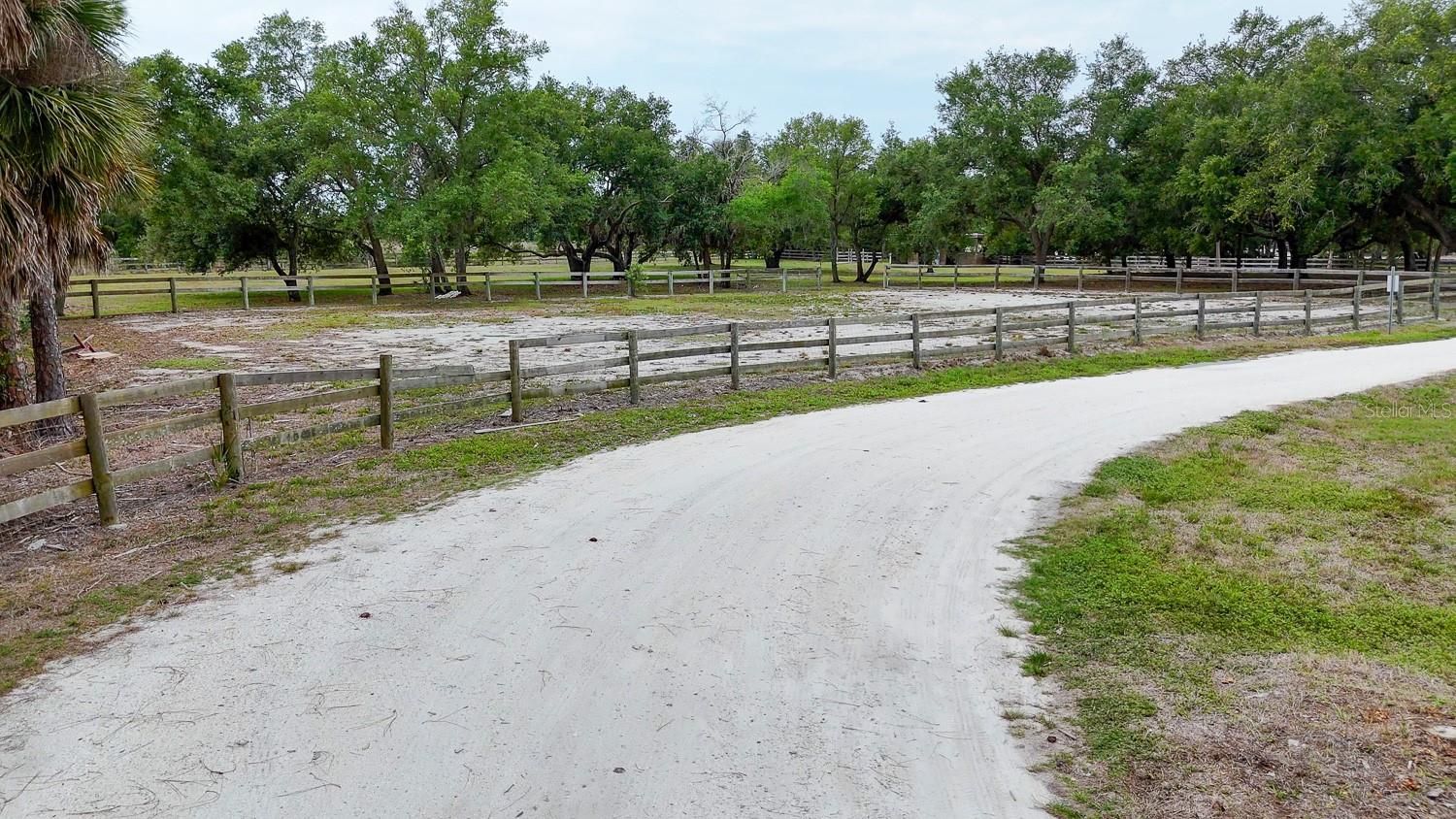 Ranch Rd Property Photo 29