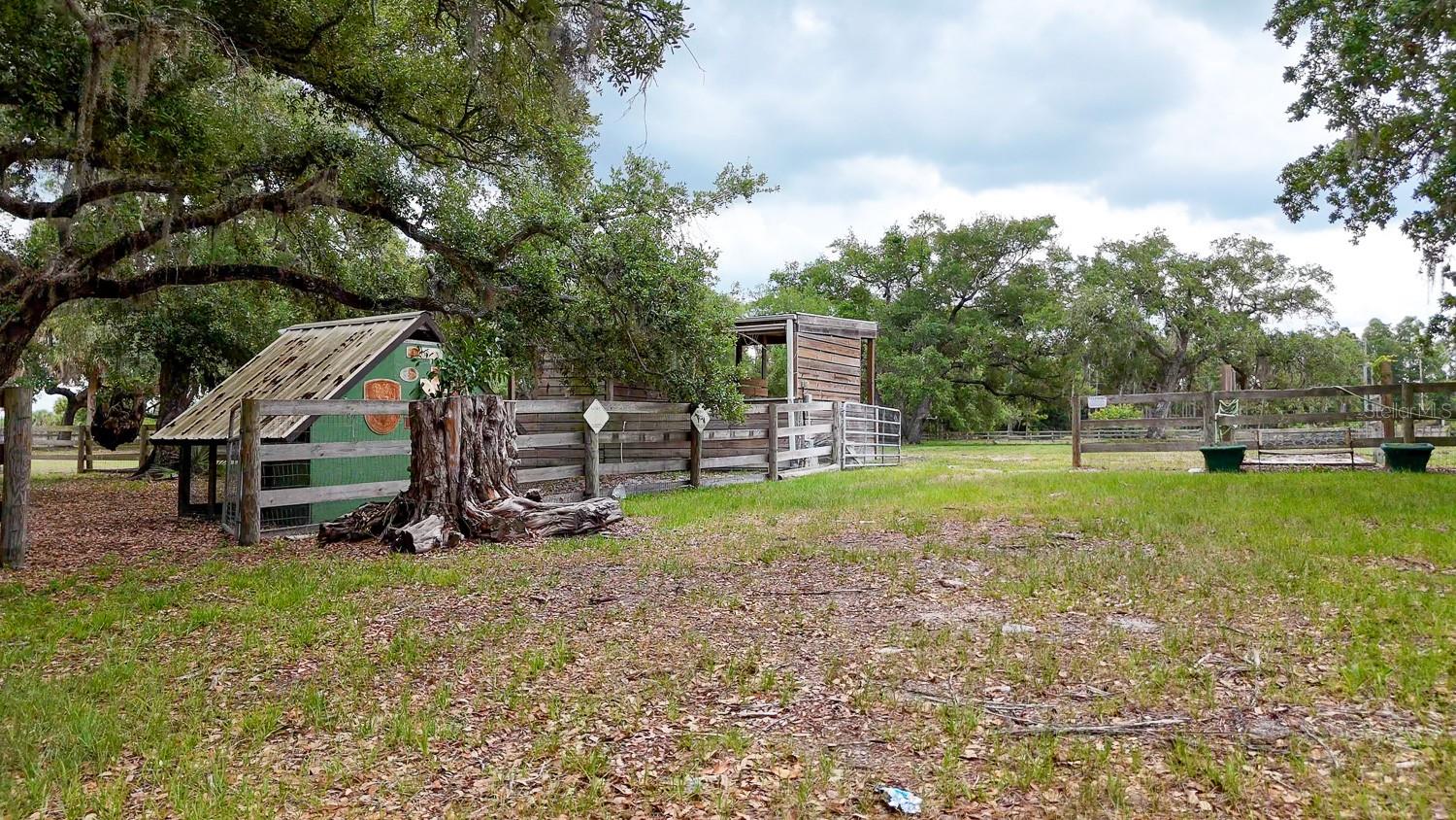 Ranch Rd Property Photo 36