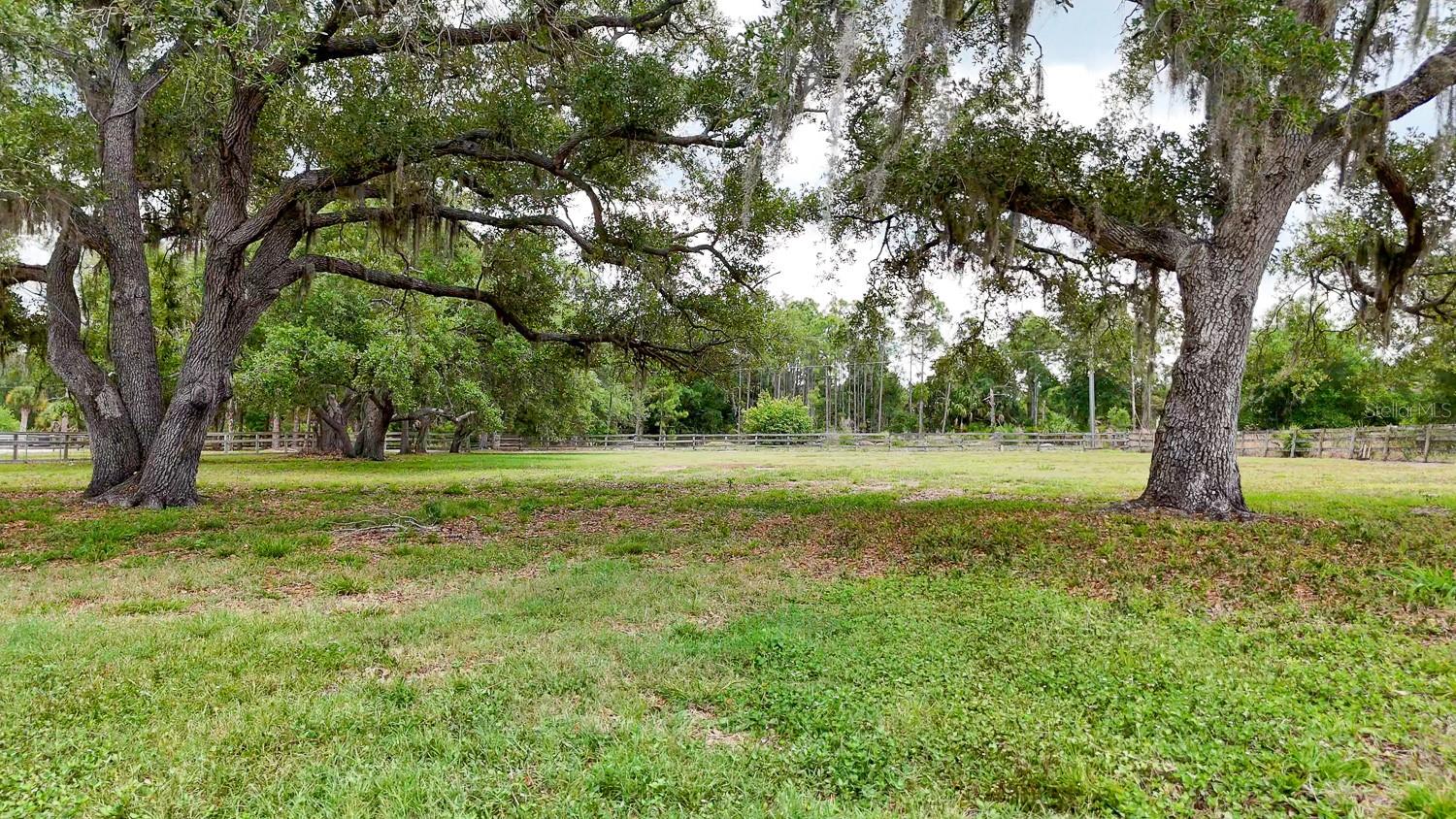 Ranch Rd Property Photo 37