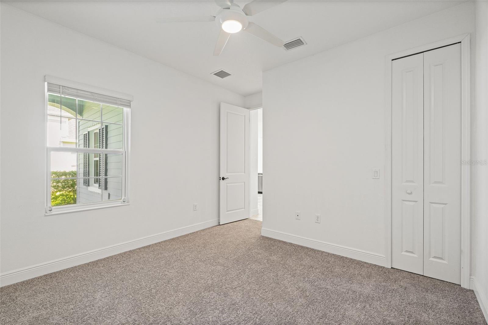 14632 Barefoot Ln Property Photo 7