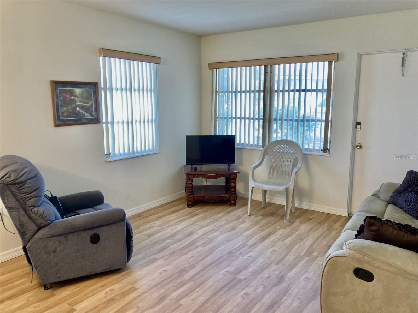 6110 Coral Way Property Photo 2