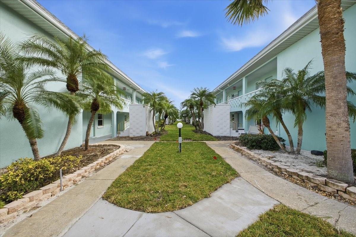 611 GULF DR N #C29 Property Photo 1
