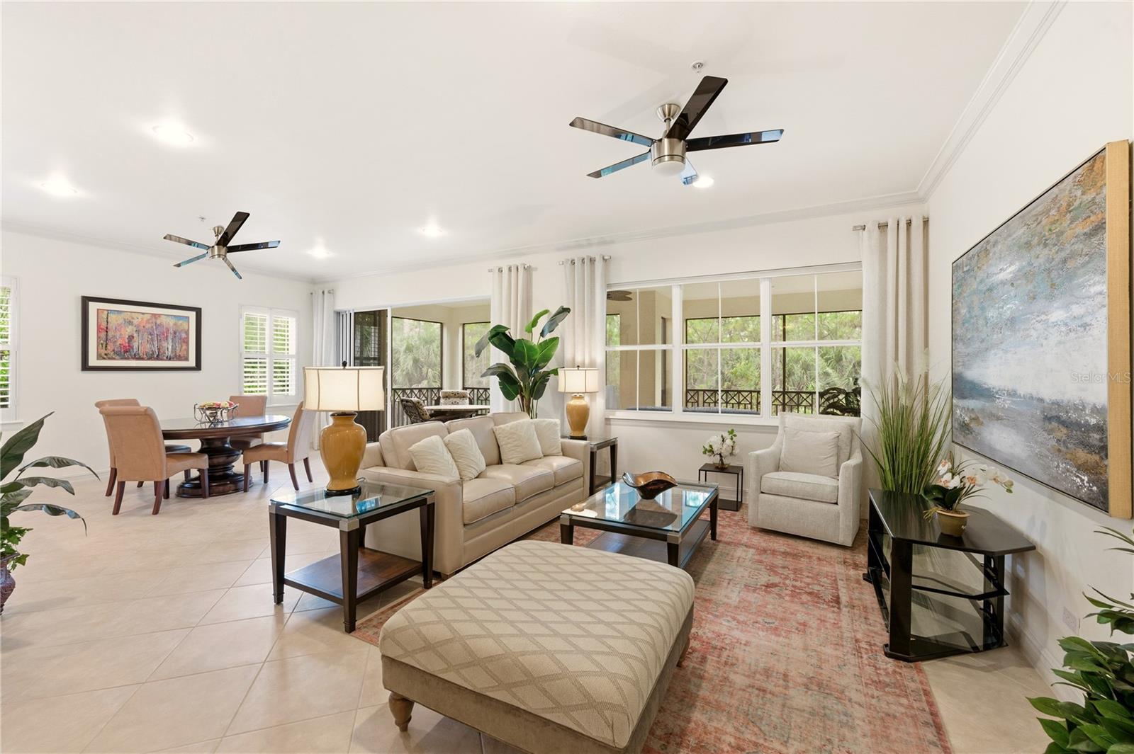 2843 Tiburon Blvd E #7-102 Property Photo 4