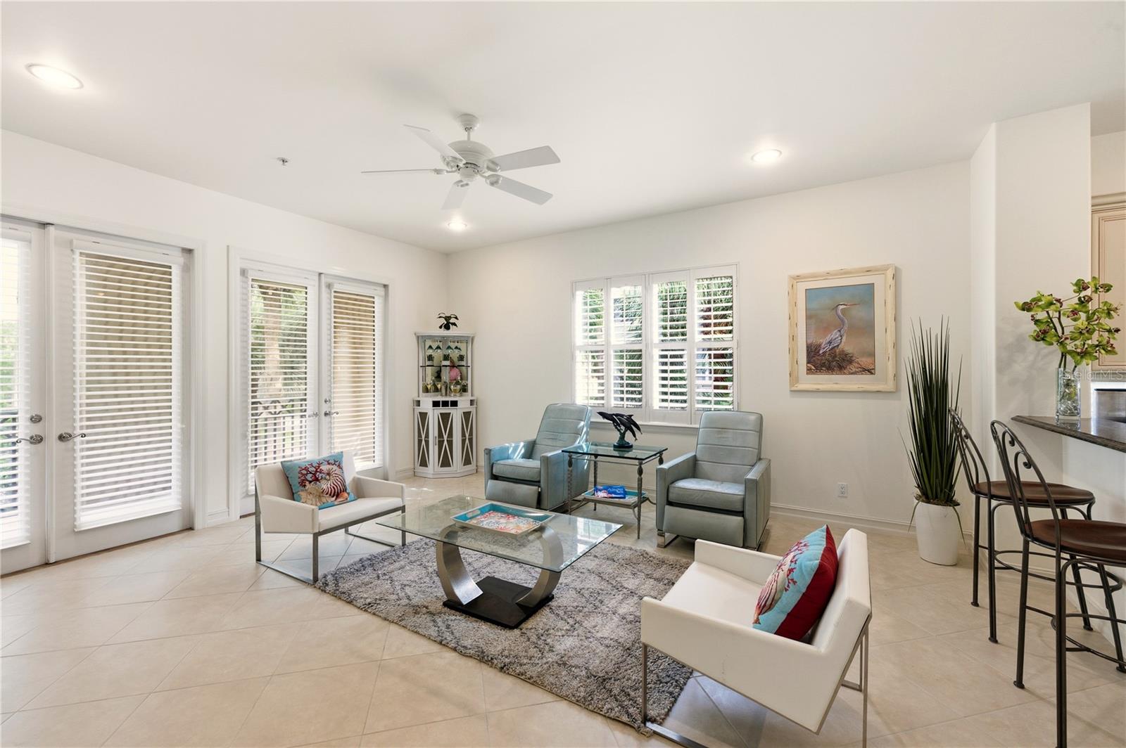 2843 Tiburon Blvd E #7-102 Property Photo 16