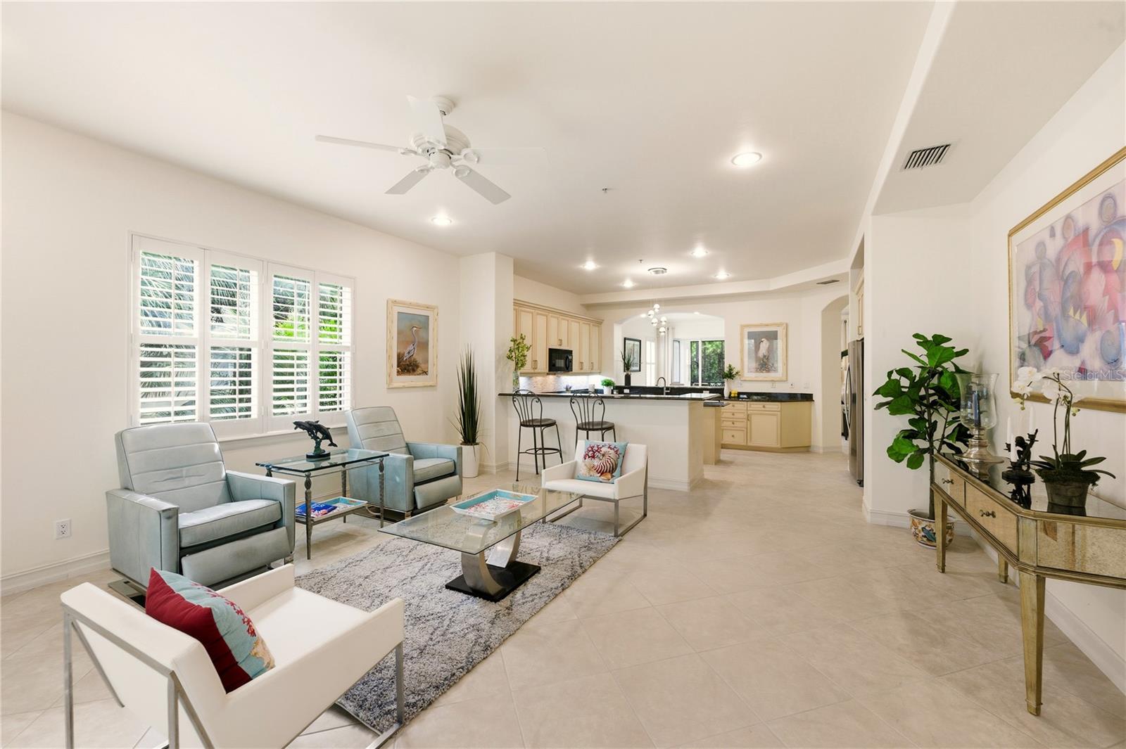 2843 Tiburon Blvd E #7-102 Property Photo 17