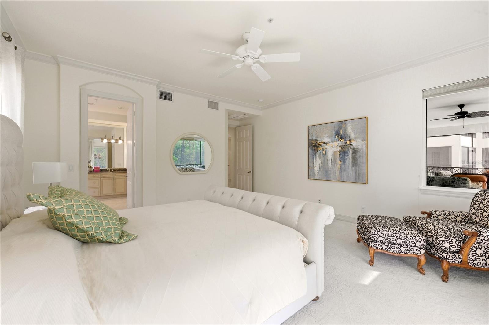 2843 Tiburon Blvd E #7-102 Property Photo 30