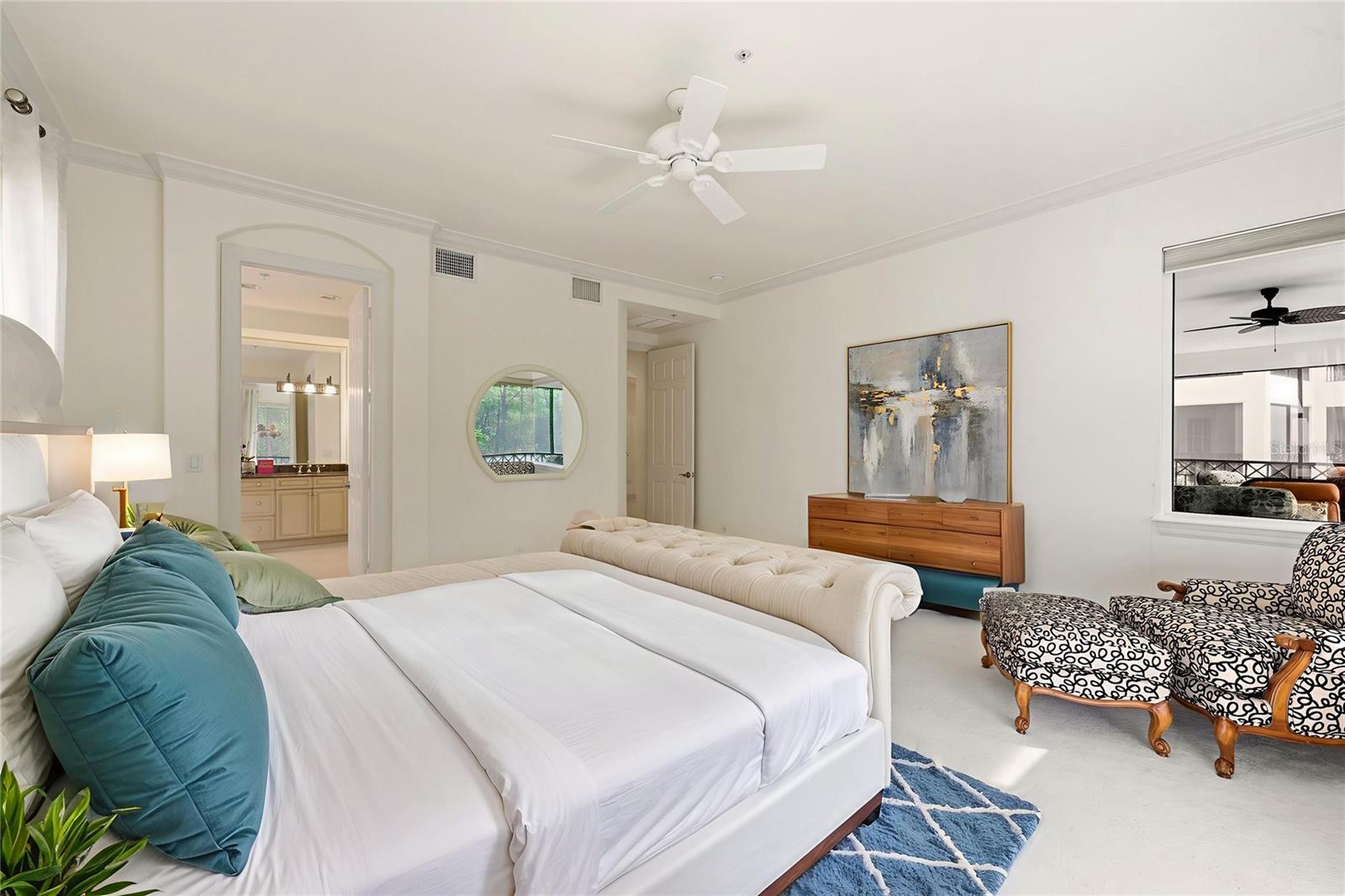 2843 Tiburon Blvd E #7-102 Property Photo 31
