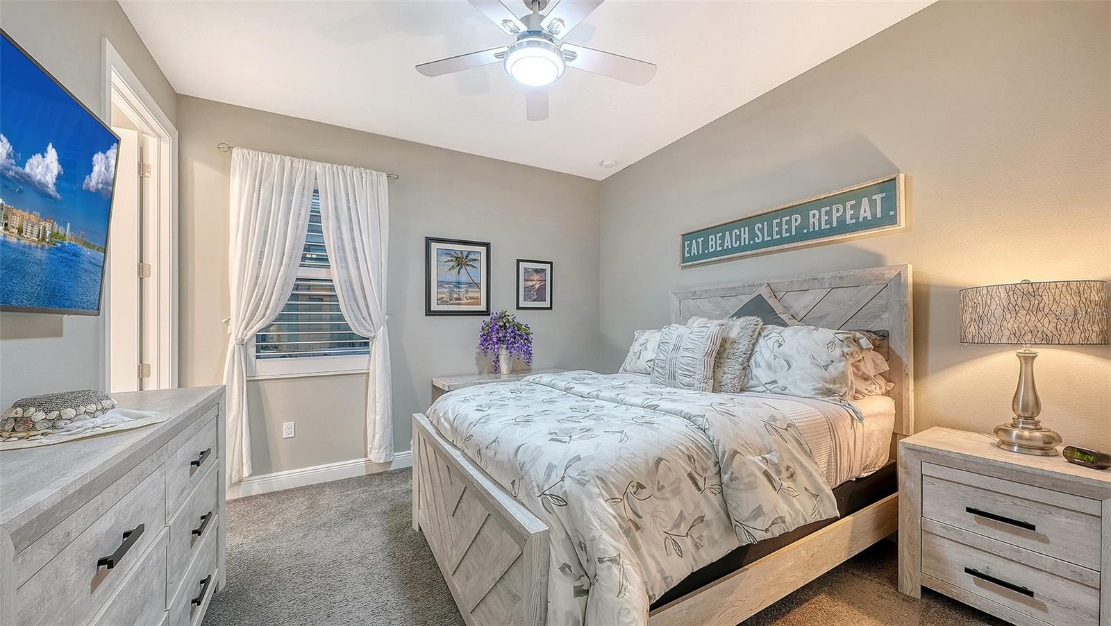 4921 Surfside Cir Property Photo 14
