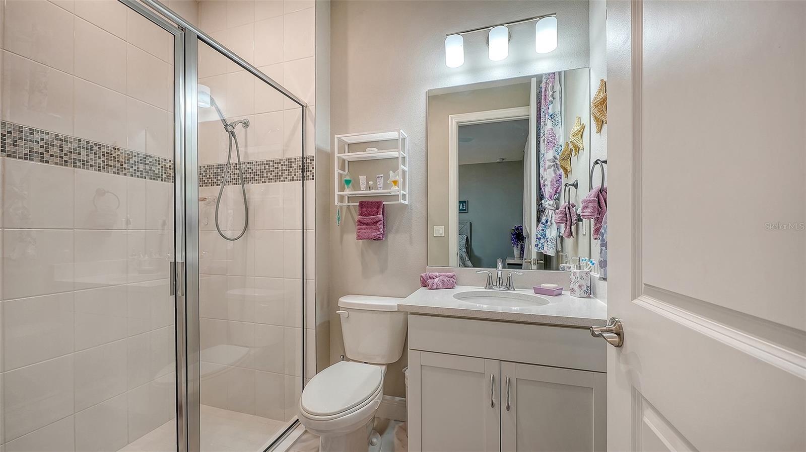 4921 Surfside Cir Property Photo 18