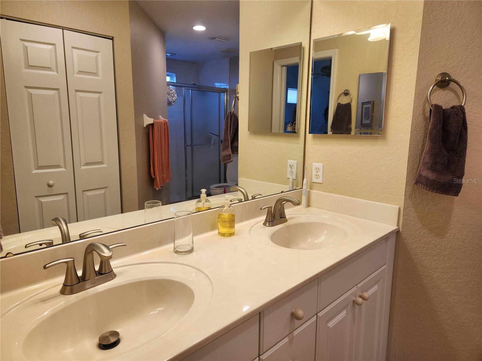 7224 Cedar Hollow Cir Property Photo 9