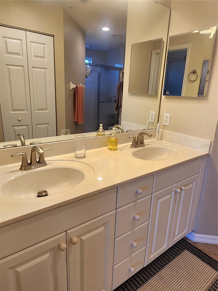 7224 Cedar Hollow Cir Property Photo 10