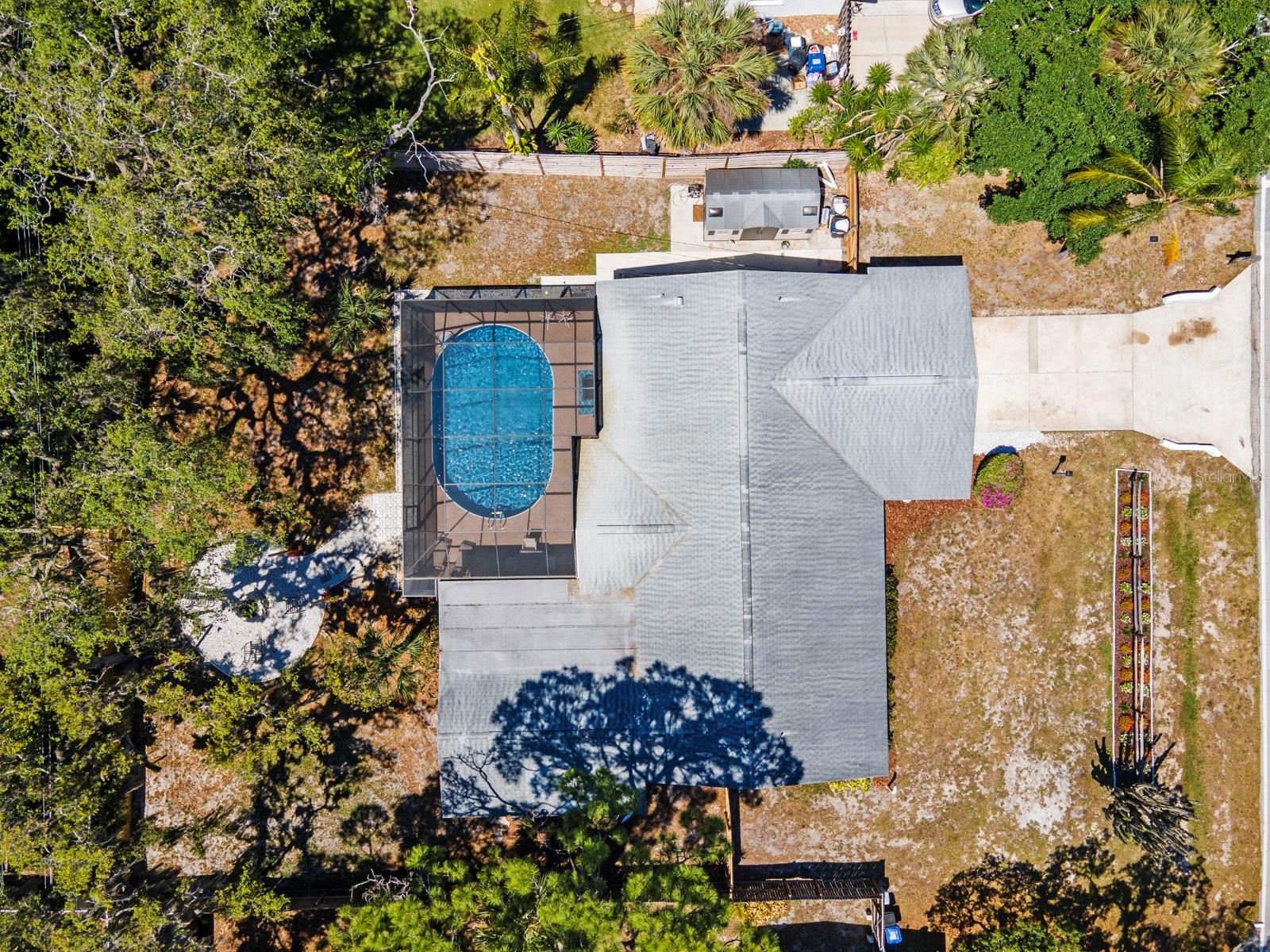 2352 Palm Ter Property Photo 7