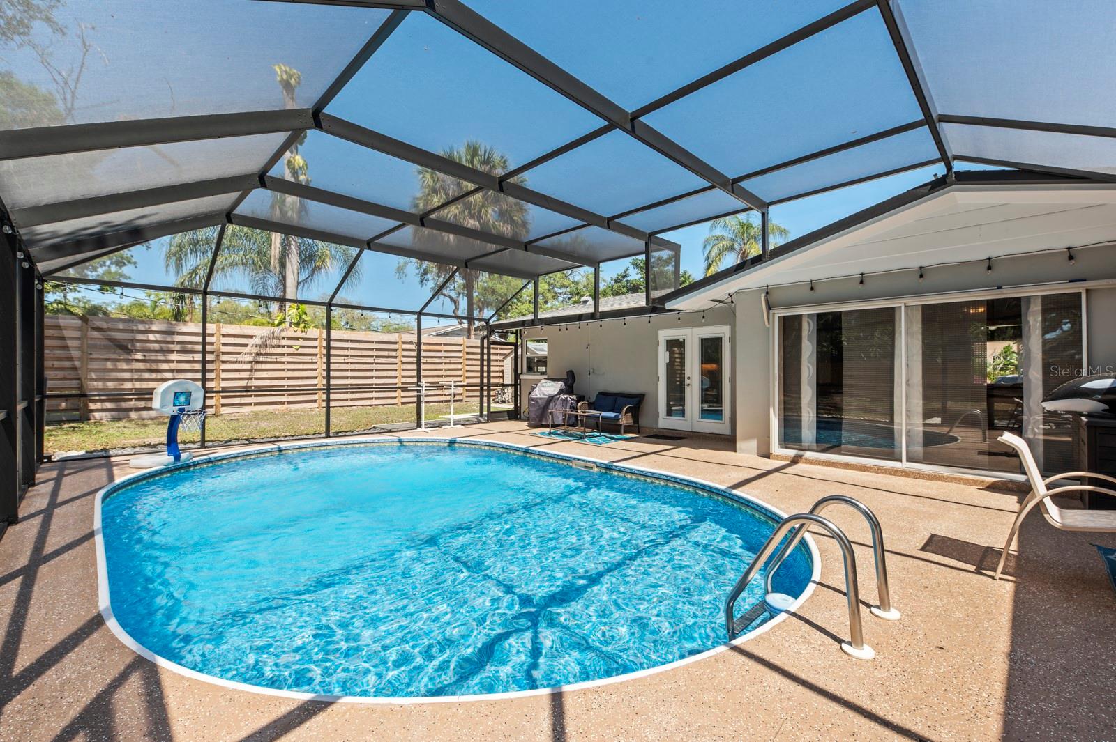 2352 Palm Ter Property Photo 46