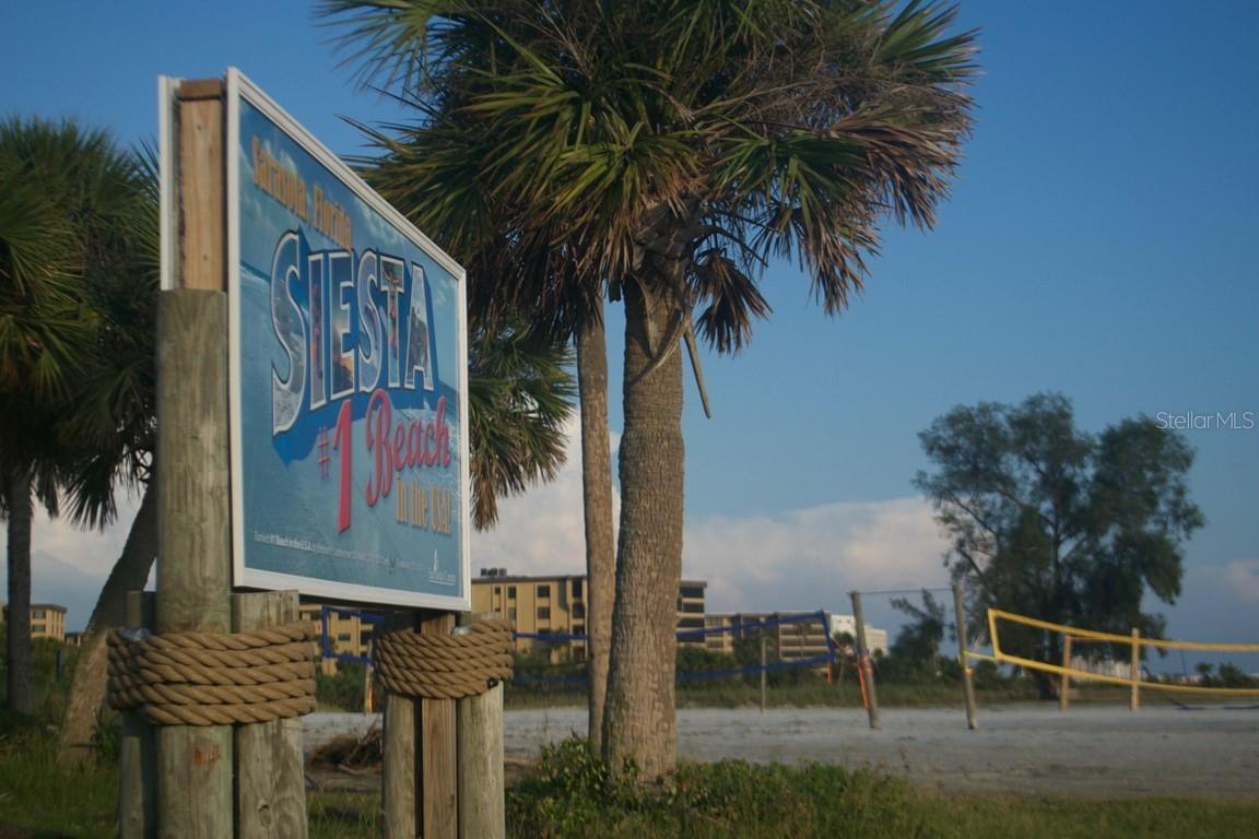 2352 Palm Ter Property Photo 66