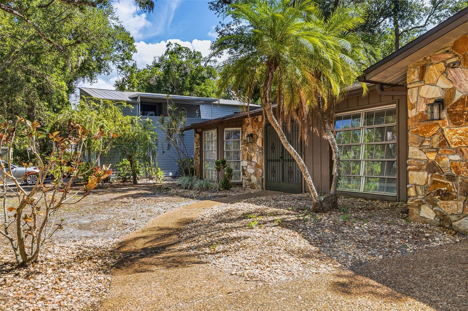 2749 Greendale Dr Property Photo 4