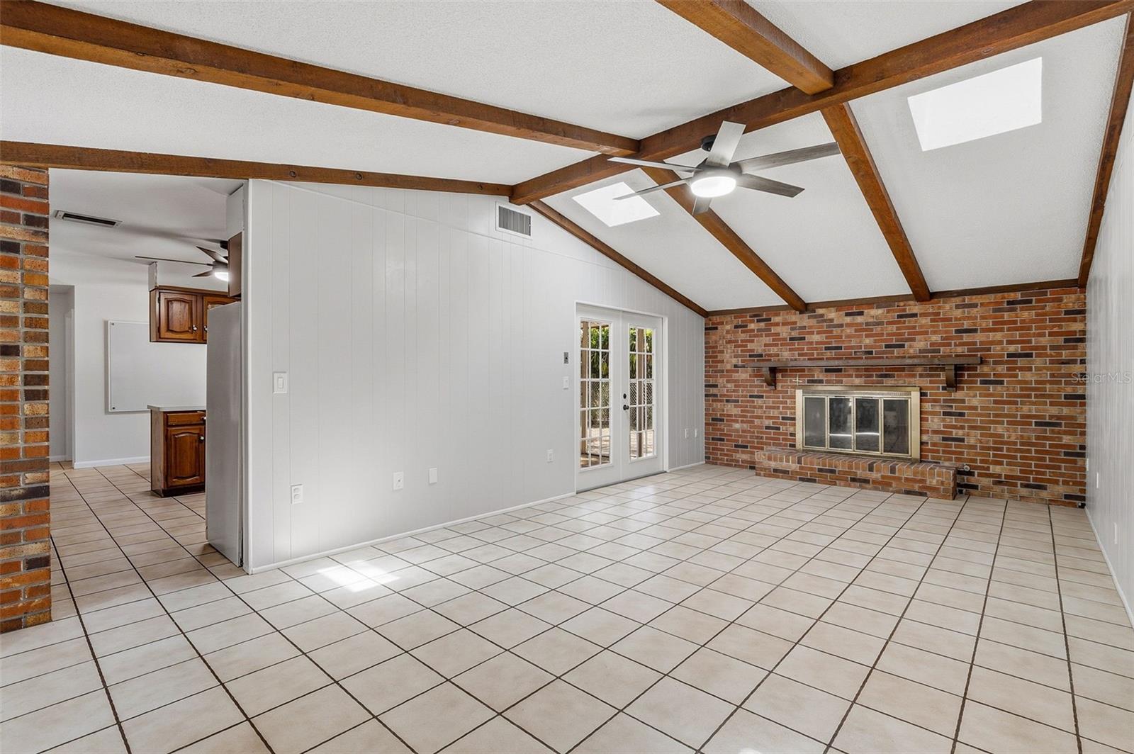2749 Greendale Dr Property Photo 14