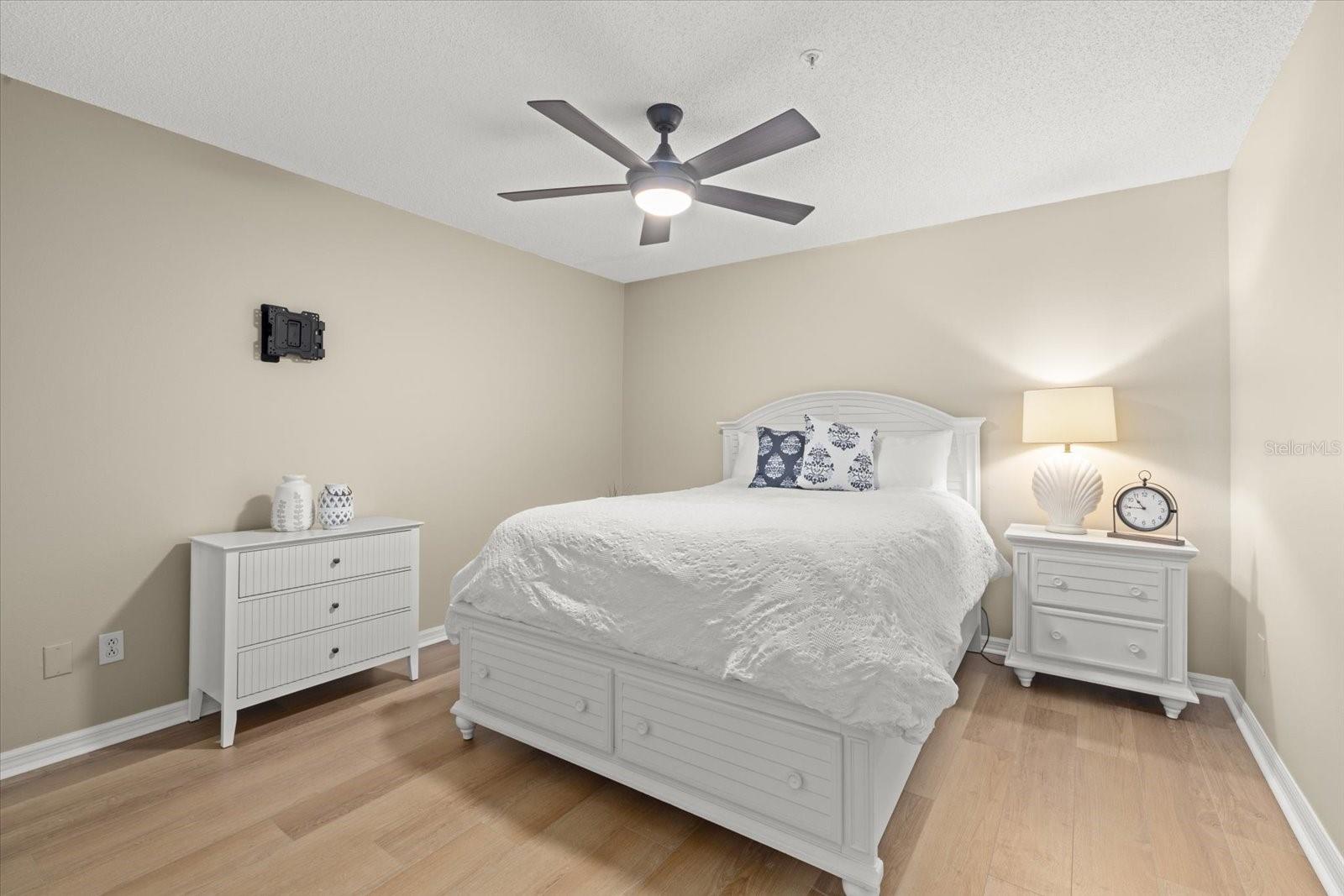 9550 High Gate Dr #1525 Property Photo 21