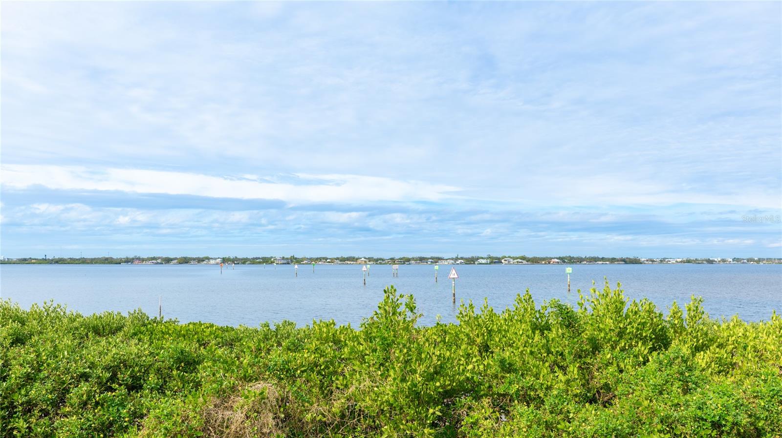 4223 Hawk Island Drive Property Photo 17