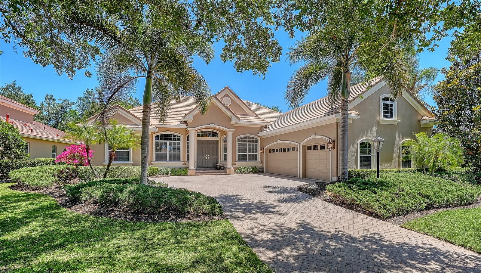 7507 Abbey Gln Property Photo