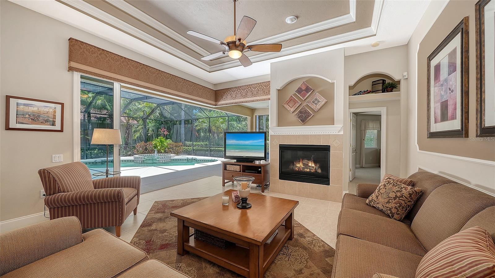 7507 Abbey Gln Property Photo 13