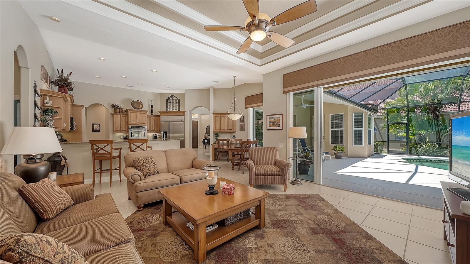 7507 Abbey Gln Property Photo 14