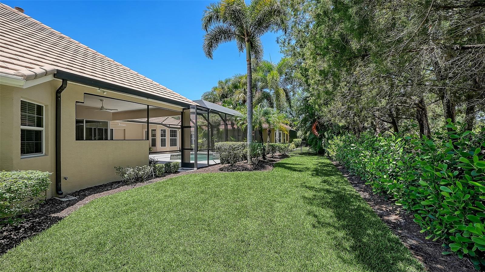 7507 Abbey Gln Property Photo 55