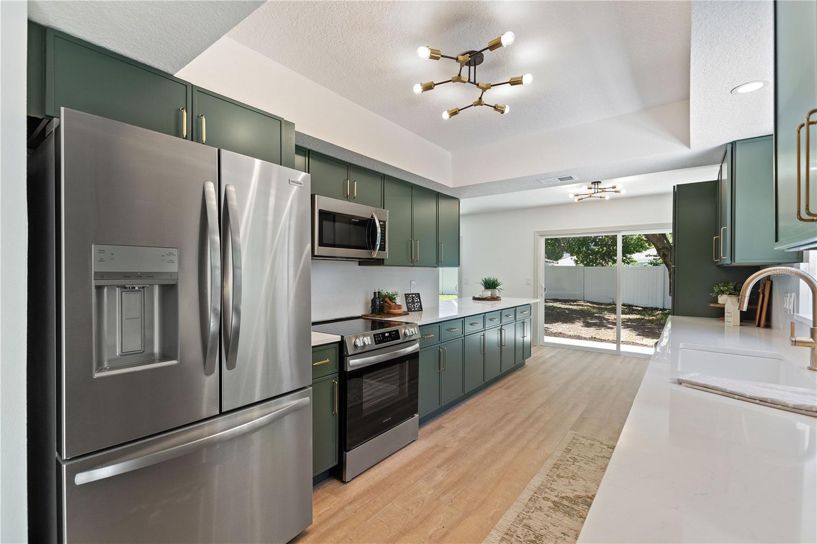 3906 Blooming Hill Ln Property Photo 8