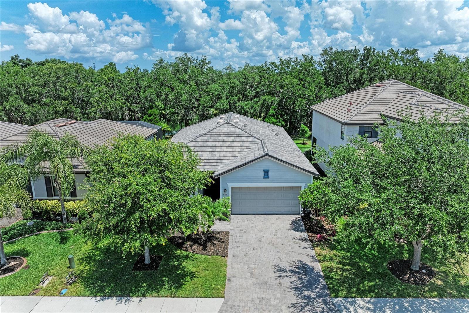 11515 Sweetgrass Dr Property Photo 4