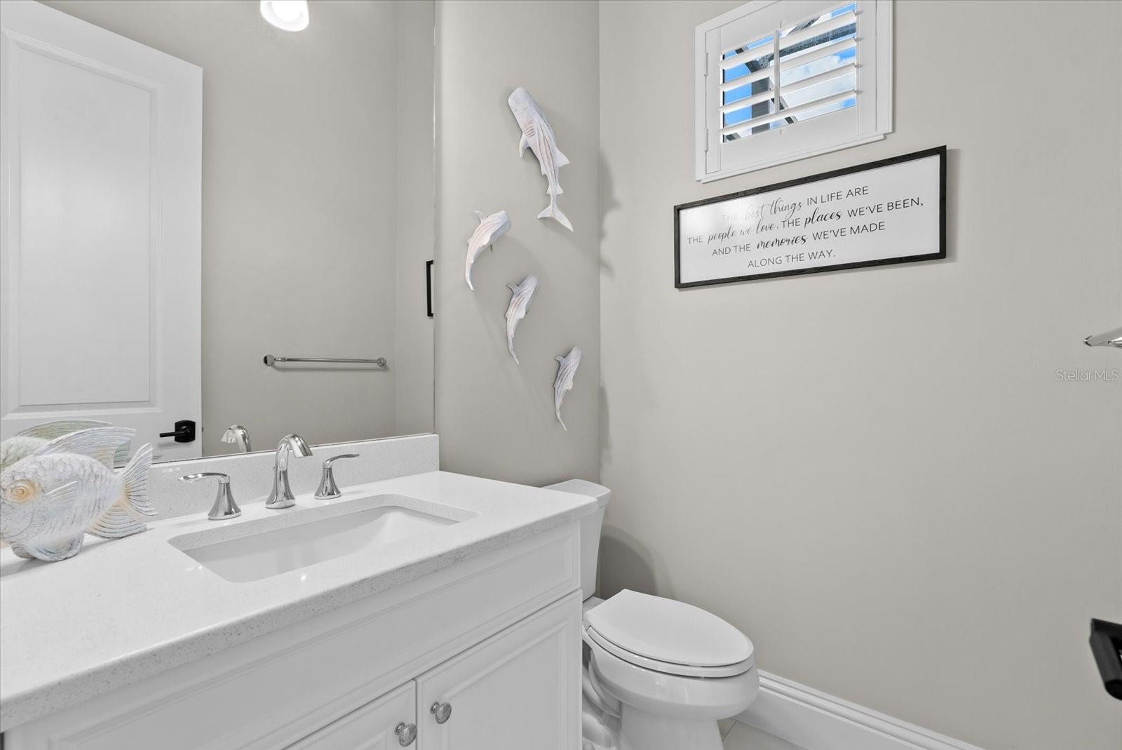 556 Bocelli Dr Property Photo 37