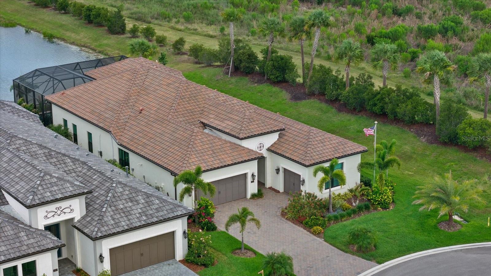 556 Bocelli Dr Property Photo 47