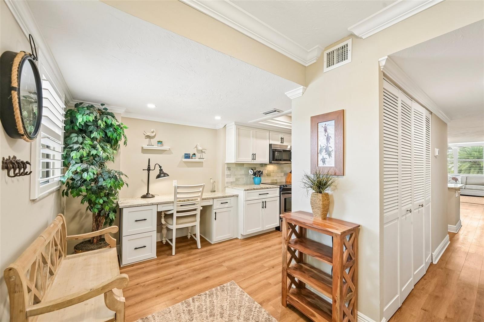 5760 Midnight Pass Rd ##209d Property Photo 5