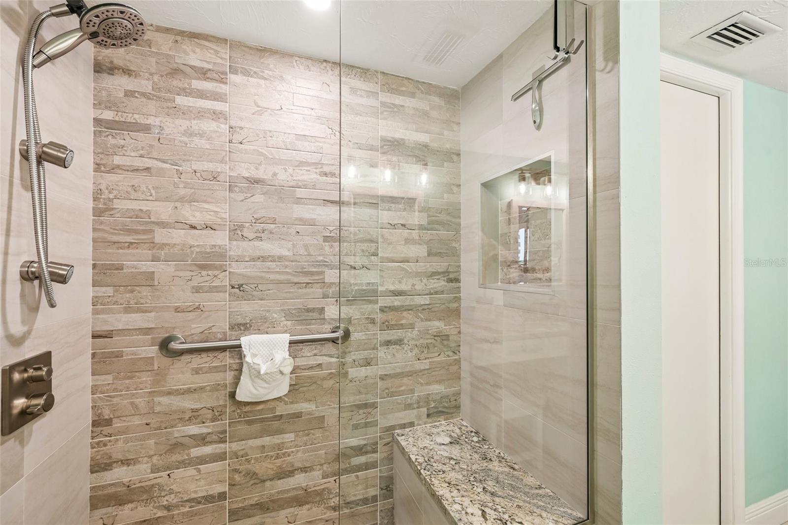 5760 Midnight Pass Rd ##209d Property Photo 28