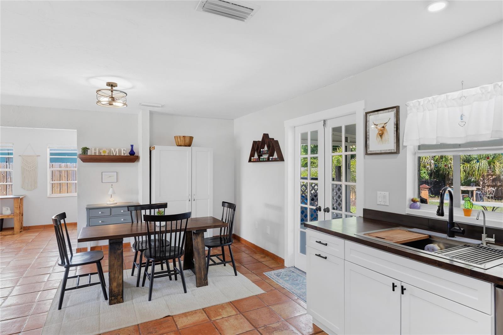 3670 Sunset Beach Dr Property Photo 13