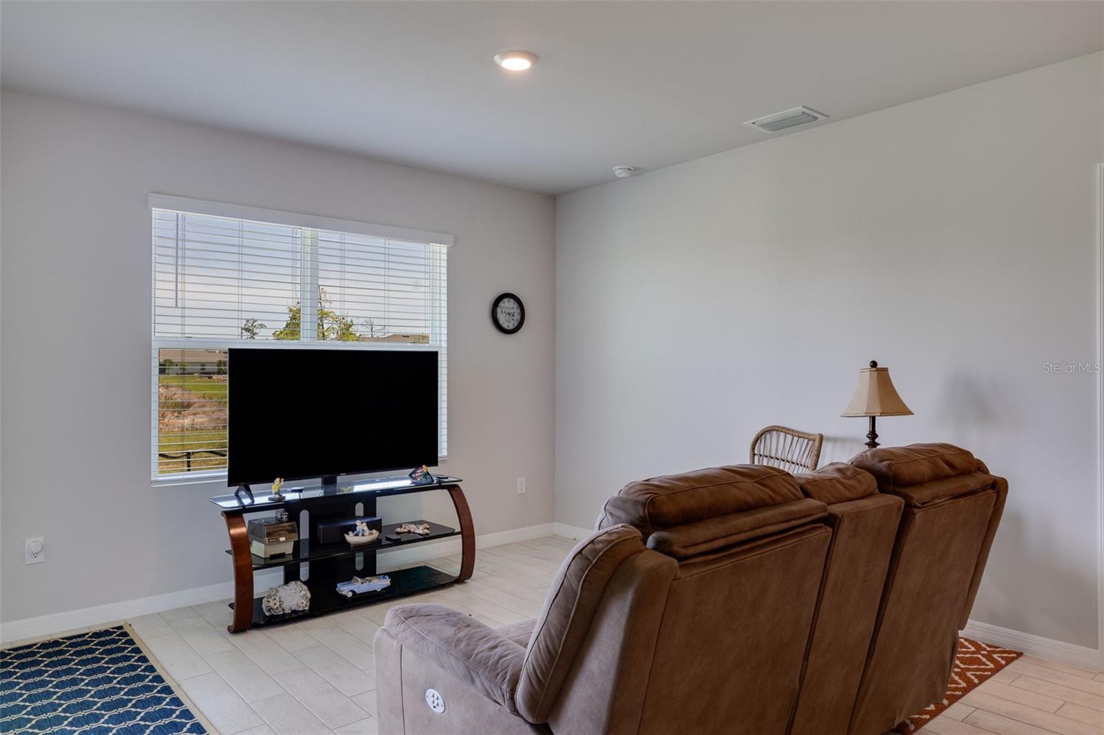 2608 Table Coral Trl Property Photo 6